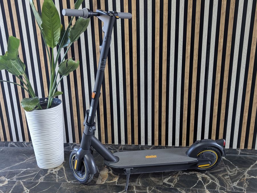 Б/В Електросамокат Ninebot KickScooter MAX G30E II