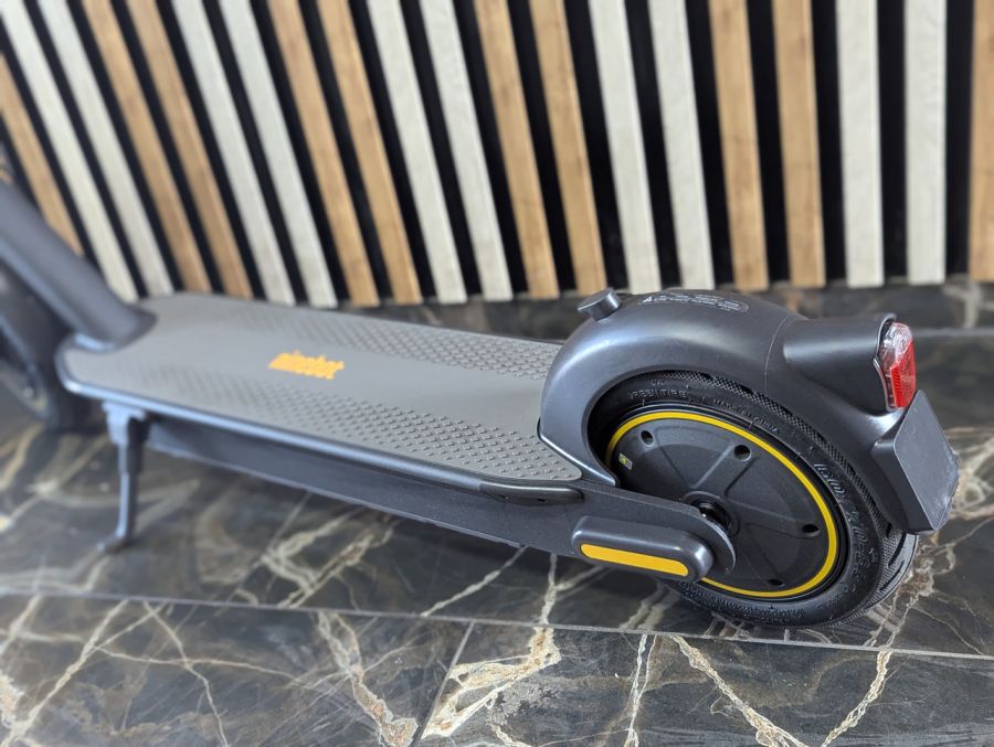 Б/В Електросамокат Ninebot KickScooter MAX G30E II