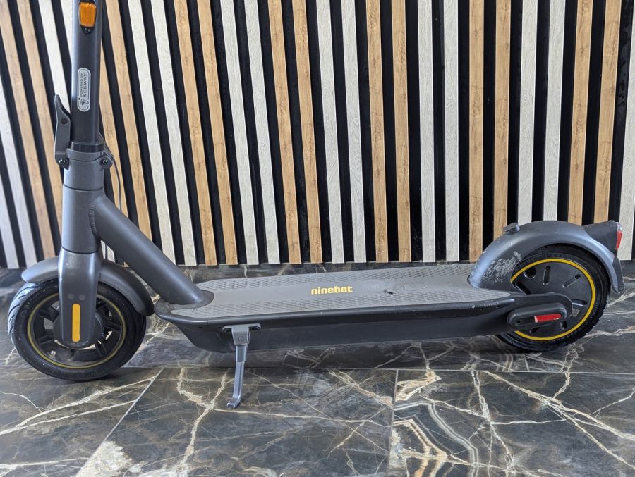 Б/В Електросамокат Ninebot KickScooter MAX G30E II