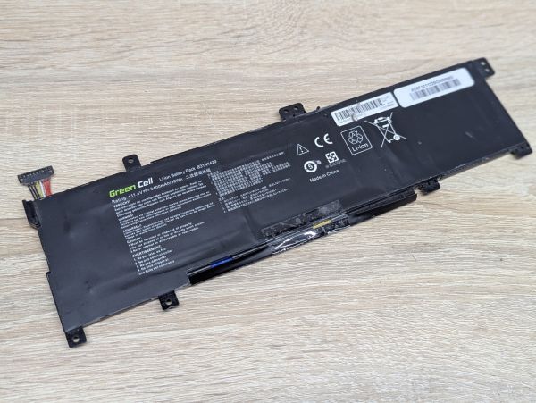 Б/В Акумуляторна батарея Green Cell B31N1429
