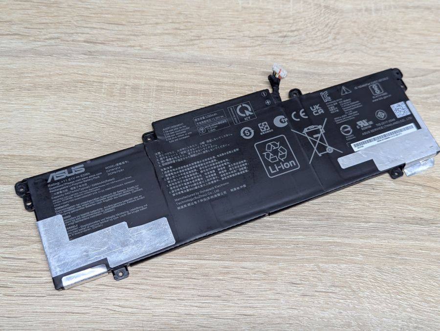 Б/В Оригінальна акумуляторна батарея Asus C31N1914