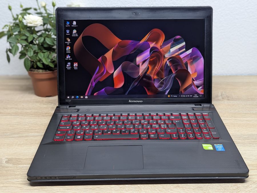 Ноутбук Б/В Lenovo IdeaPad Y510P, Intel Core i7-4700MQ, DDR3 8 GB, SSD 256GB + SSD 256GB, GeForce GT 755M 2Gb, 15" Full HD