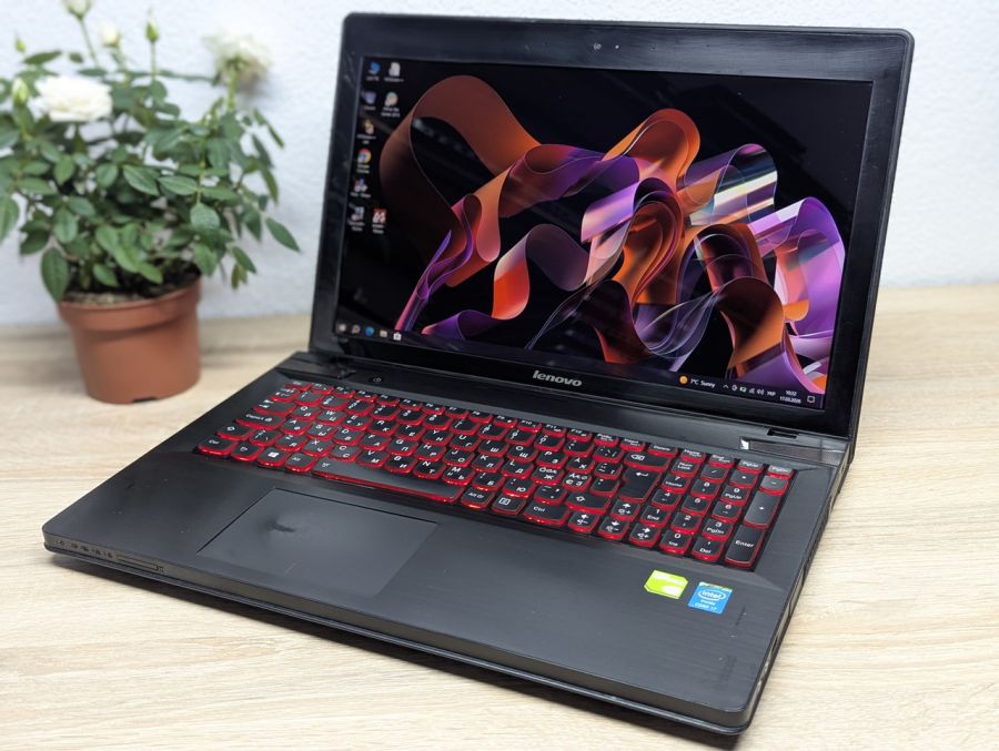 Ноутбук Б/В Lenovo IdeaPad Y510P, Intel Core i7-4700MQ, DDR3 8 GB, SSD 256GB + SSD 256GB, GeForce GT 755M 2Gb, 15" Full HD