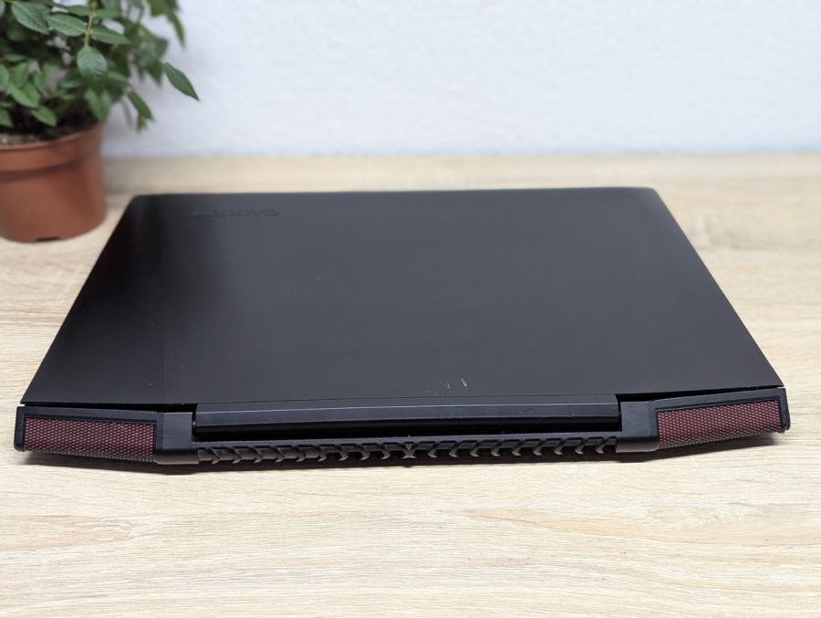 Уцінка! Ноутбук Б/В Lenovo IdeaPad Y700, Intel Core i5-6300HQ, DDR4 8 GB, SSD 256GB + SSD 1TB, GeForce GTX 960M 2Gb, 15.6" Full HD