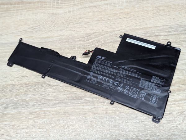 Б/В Оригінальна акумуляторна батарея Asus C23N1606
