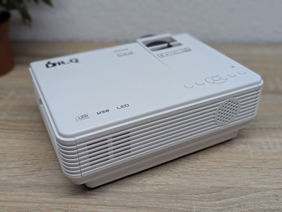 Новий Проектор DR.Q HI-04