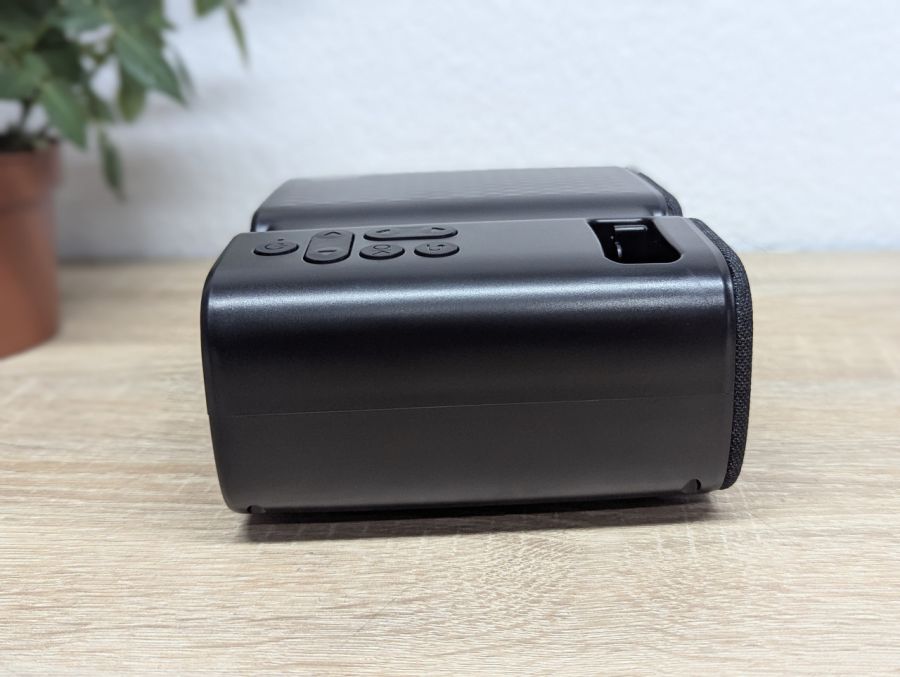 Новий Мультимедійний проектор Giaomar Movie Projector C11