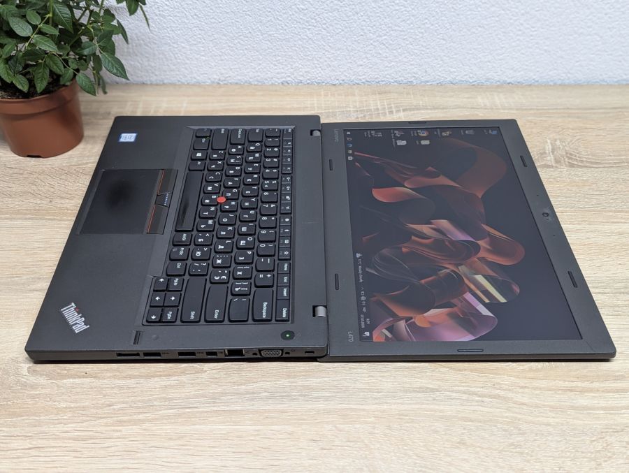 Уцінка! Ноутбук Б/В Lenovo L470, Intel Core i5-7300U, DDR4 8 GB, SSD 128GB, 14" Full HD [ProductHub SKU L478]