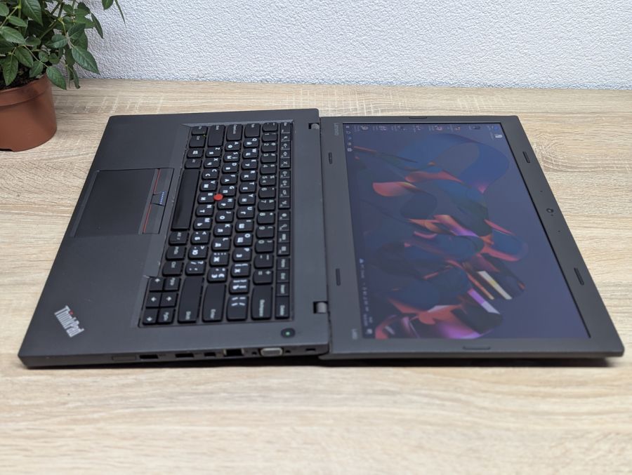Уцінка! Ноутбук Б/В Lenovo L460, Intel Core i3-6100U, DDR3 8 GB, SSD 128GB, 14" HD
