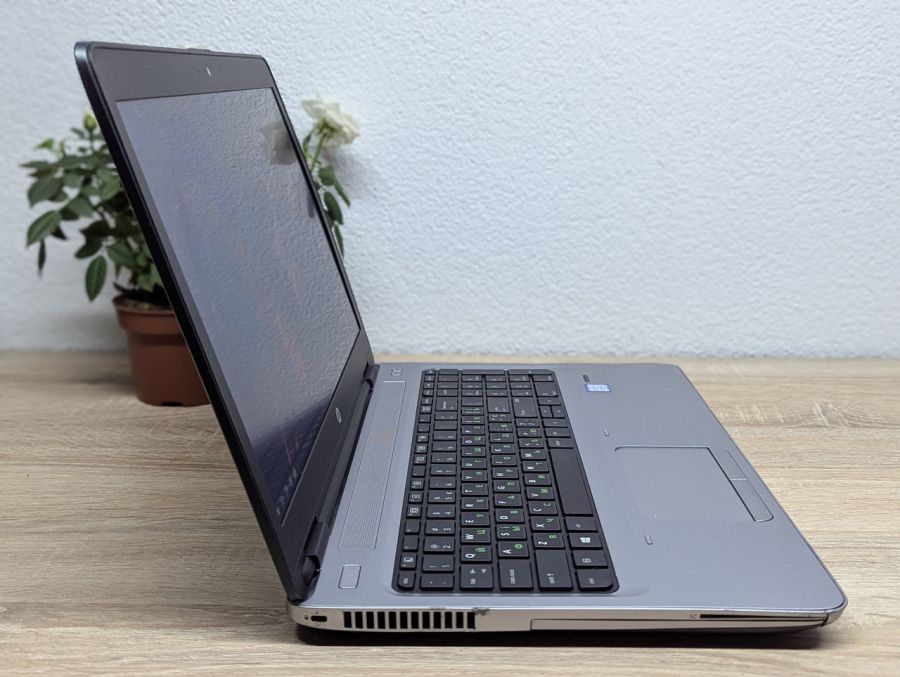 Уцінка! Ноутбук Б/В HP ProBook 650 G3, Intel Core i5-7300U, DDR4 8 GB, SSD 128GB, 15.6" Full HD