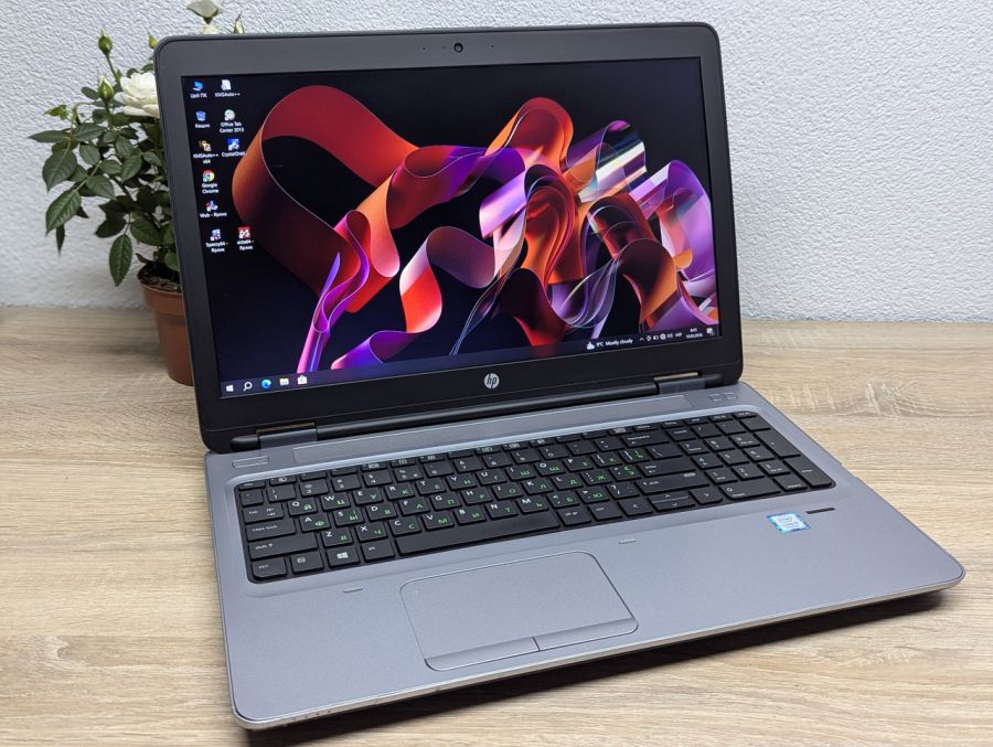 Уцінка! Ноутбук Б/В HP ProBook 650 G3, Intel Core i5-7300U, DDR4 8 GB, SSD 128GB, 15.6" Full HD