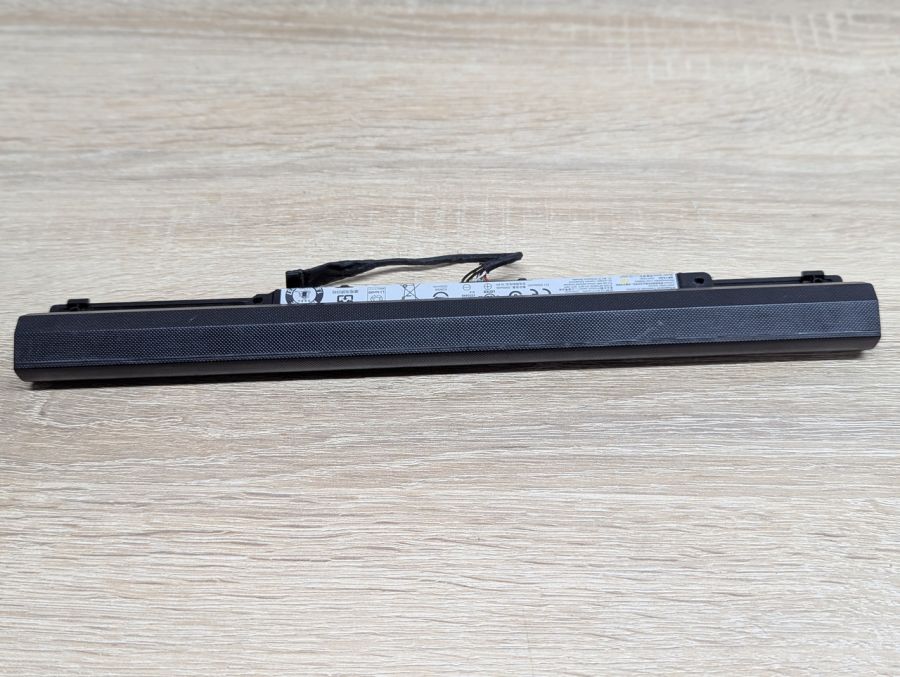 Б/В Оригінальна акумуляторна батарея Lenovo L15L4A01