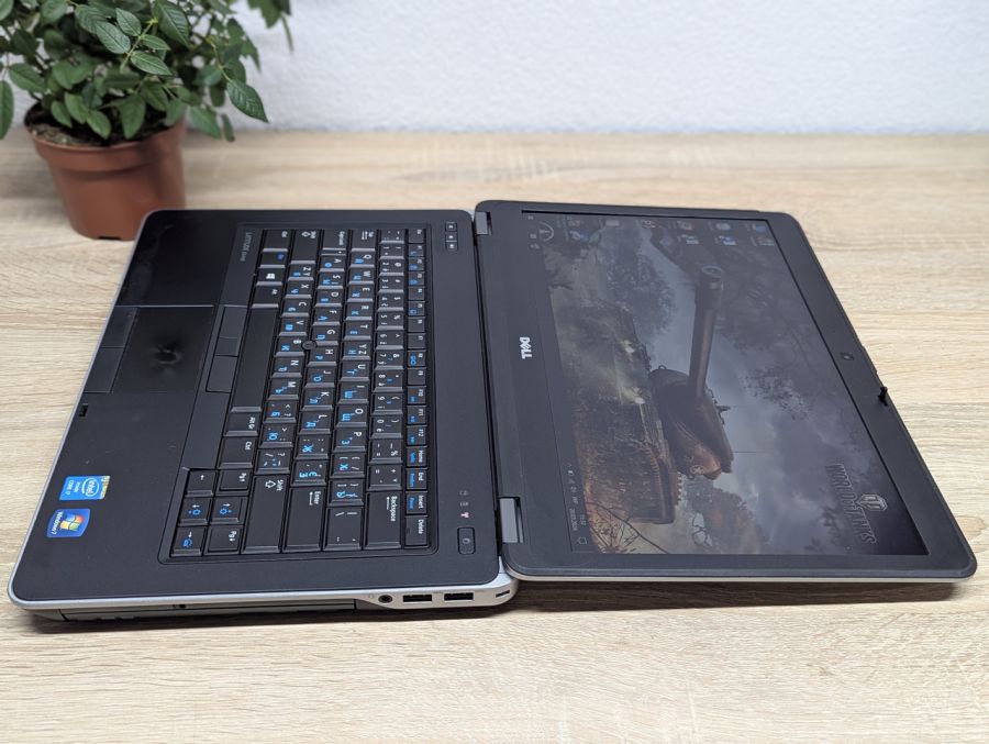 Ноутбук Б/В Dell Latitude E6440, Intel Core i7-4610M, DDR3 8 GB, SSD 128GB, 14" Full HD