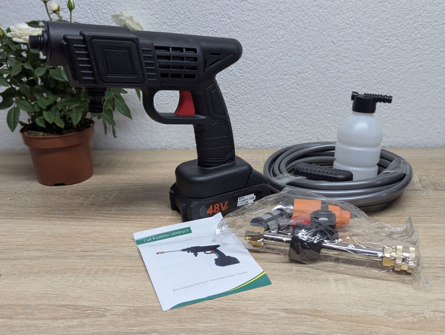 Новий Акумуляторна мийка високого тиску VOLTRONIC YT-435 48V