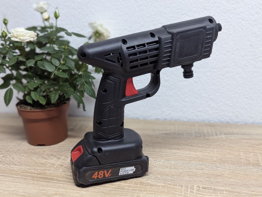 Новий Акумуляторна мийка високого тиску VOLTRONIC YT-435 48V