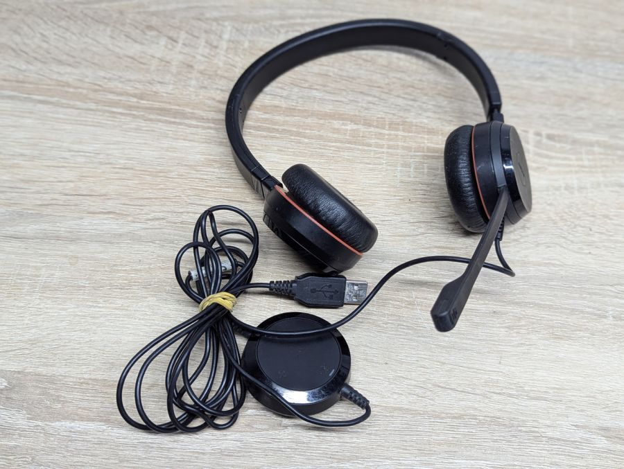 Б/В Дротова гарнітура Jabra Evolve 20 HSC016