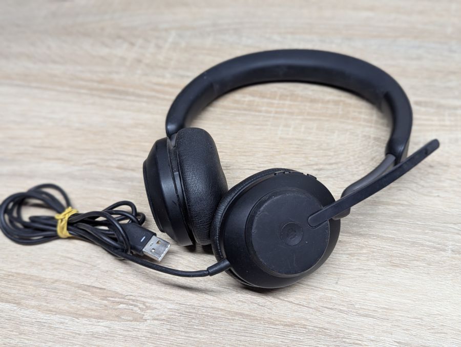 Б/В Дротова гарнітура Jabra Evolve2 40