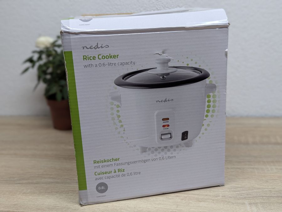 Новий Електрична рисоварка Nedis KARC06WT 600мл [ProductHub SKU C06WT(10)]