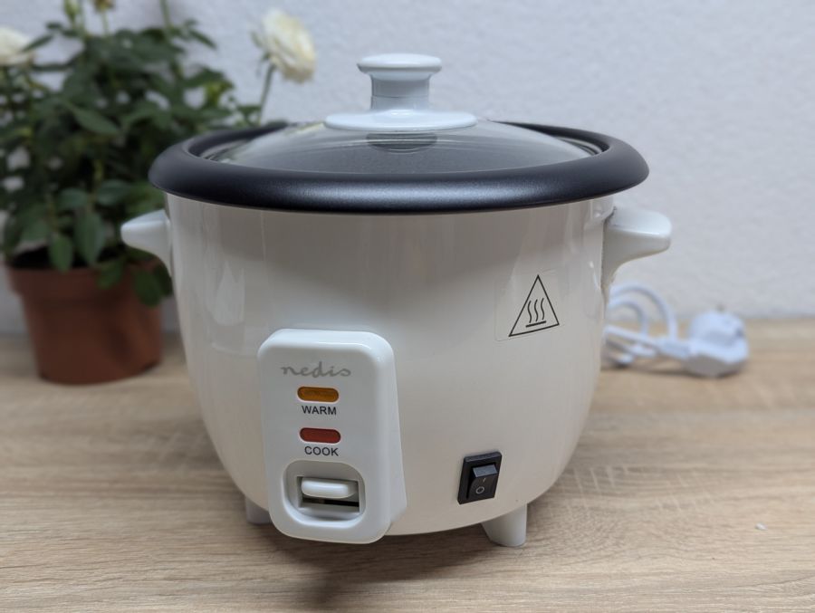 Новий Електрична рисоварка Nedis KARC06WT 600мл [ProductHub SKU C06WT(10)]