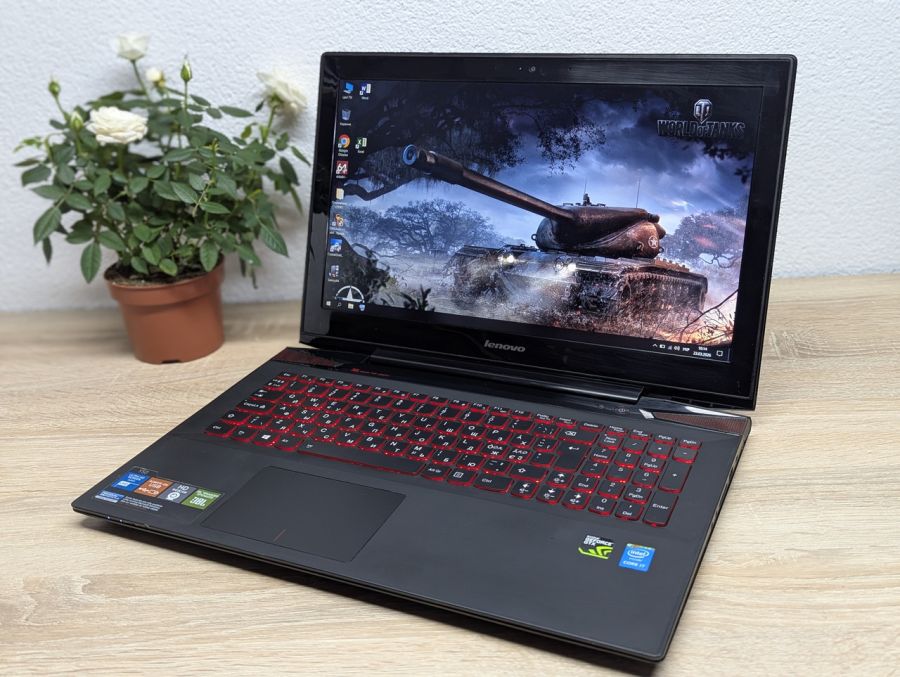 Ноутбук Б/В Lenovo IdeaPad Y50-70, Intel Core i7-4210HQ, DDR3 16 GB, SSD 360GB, NVIDIA GeForce GTX 860M 4Gb, 15.6" Full HD