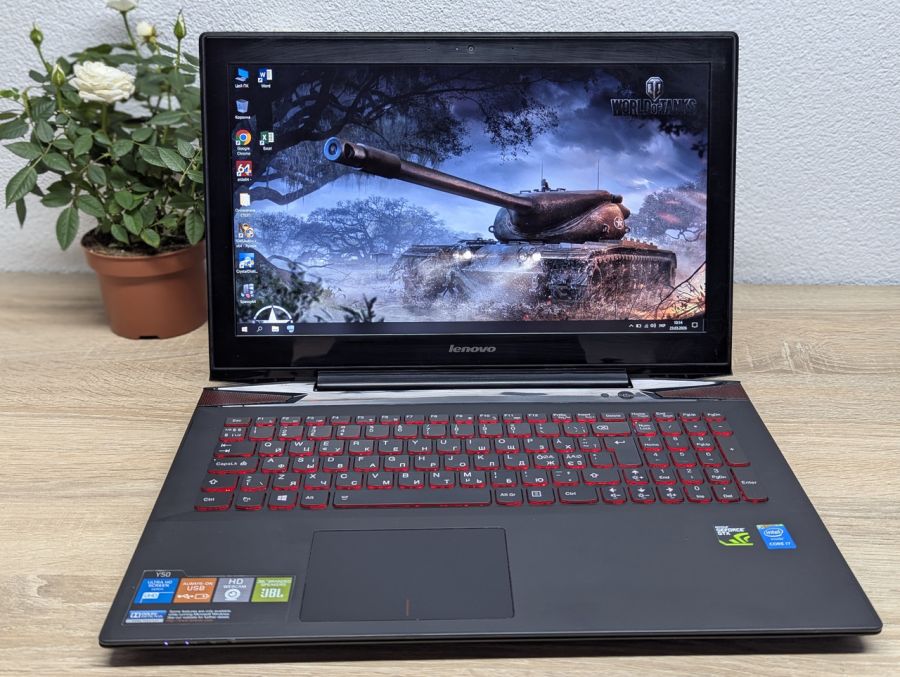 Ноутбук Б/В Lenovo IdeaPad Y50-70, Intel Core i7-4210HQ, DDR3 16 GB, SSD 360GB, NVIDIA GeForce GTX 860M 4Gb, 15.6" Full HD
