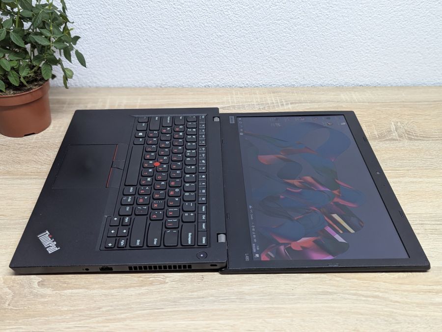 Уцінка! Ноутбук Б/В Lenovo ThinkPad L480, Intel Core i5-8250U, DDR4 8 GB, SSD 128GB, 14" UHD