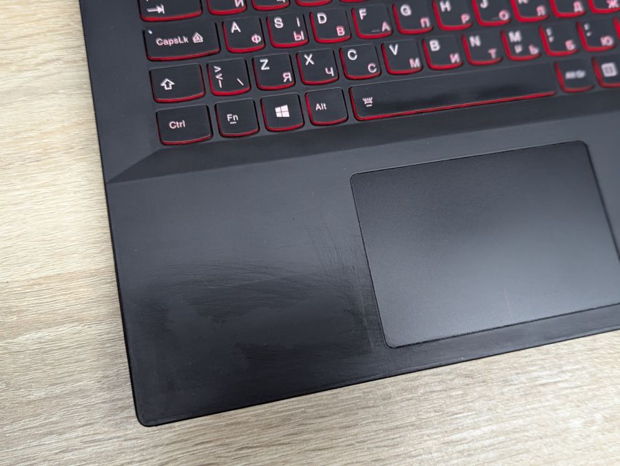 Ноутбук Б/В Lenovo IdeaPad Y50-70, Intel Core i7-4720HQ, DDR3 16 GB, SSD 512GB, NVIDIA GeForce GTX 960M 2Gb, 15.6" Full HD