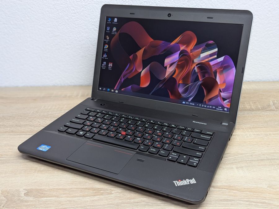 Ноутбук Б/В Lenovo ThinkPad E431, Intel Core i7-3632QM, DDR3 8 GB, SSD 128GB, 14" HD
