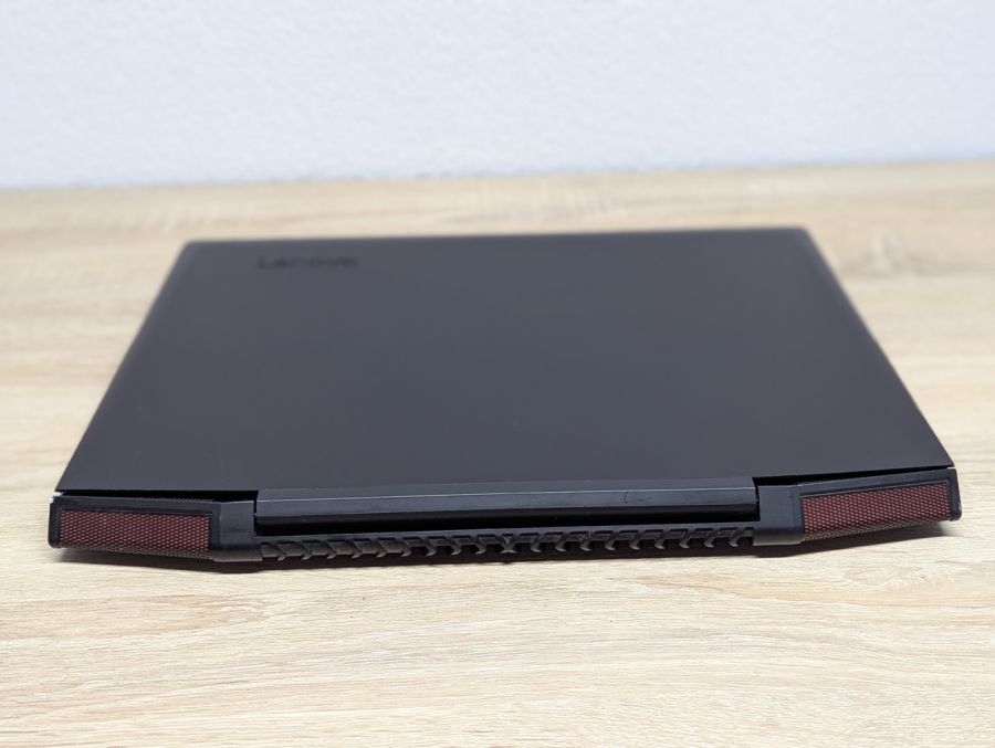 Ноутбук Б/В Lenovo IdeaPad Y700, Intel Core i5-6300HQ, DDR4 8 GB, SSD 256GB + SSD 1TB, GeForce GTX 960M 2Gb, 15.6" Full HD