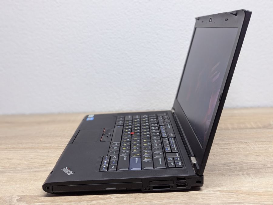 Ноутбук Б/В Lenovo T420, Intel Core i5-2540M, DDR3 8 GB, HDD 500GB, 14" HD