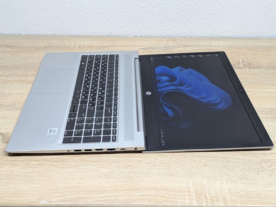 Уцінка! Ноутбук Б/В HP ProBook 450 G7, Intel Core i5, DDR4 16 GB, SSD 256GB + SSD 256GB, 15.6" Full HD
