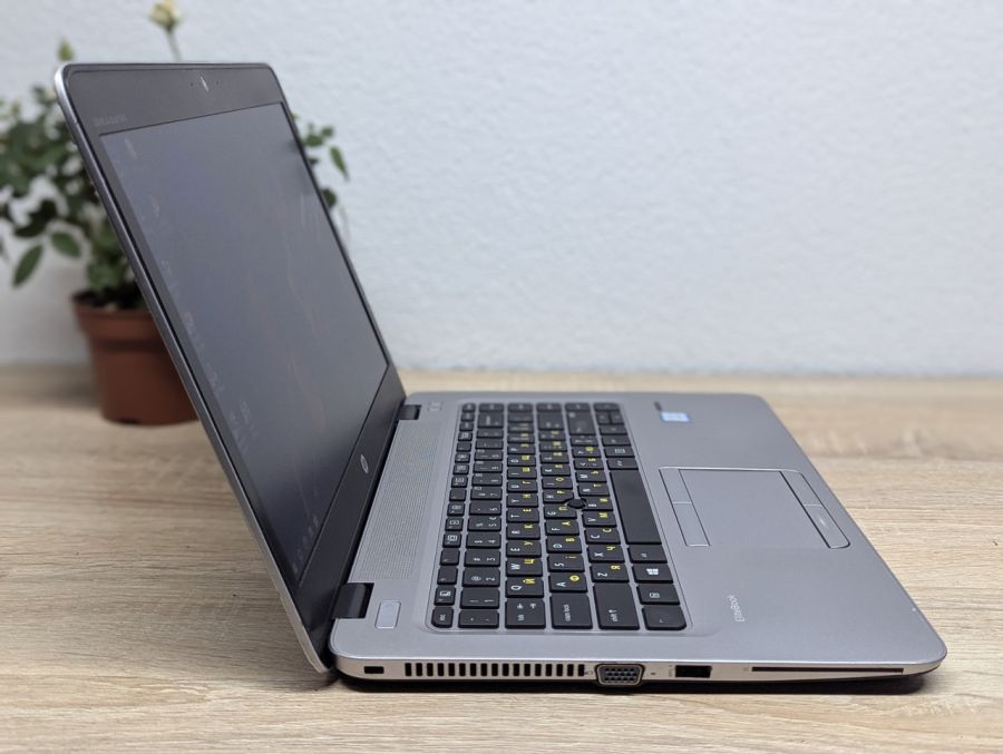 Уцінка! Ноутбук Б/В HP EliteBook 840 G3, Intel Core i5-6200U, DDR4 8 GB, SSD 128GB, 14" HD