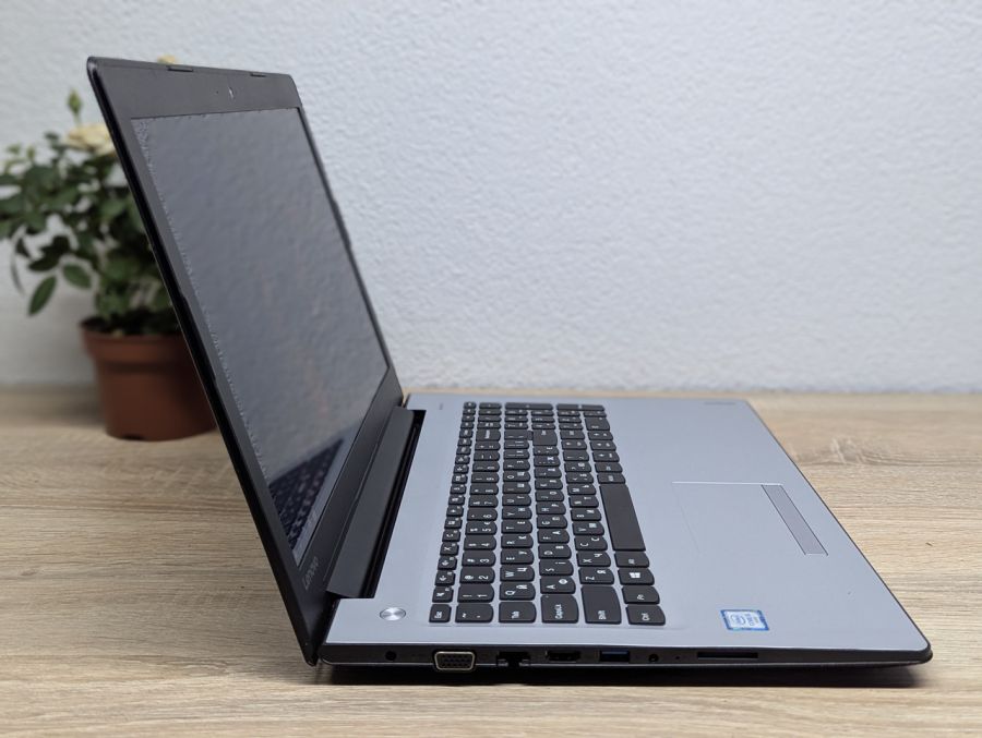 Ноутбук Б/В Lenovo V310-15ISK, Intel Core i5-6200U, DDR4 8 GB, SSD 128GB, 15.6" Full HD