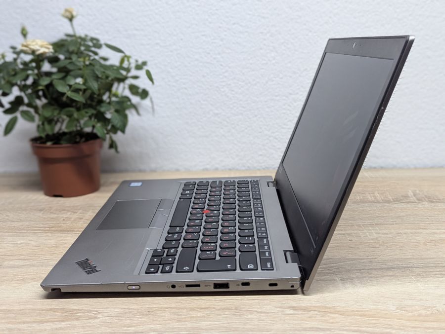 Ноутбук Б/В Lenovo ThinkPad L380, Intel Core i3-7020U, DDR4 8 GB, SSD 128GB, 13" Full HD