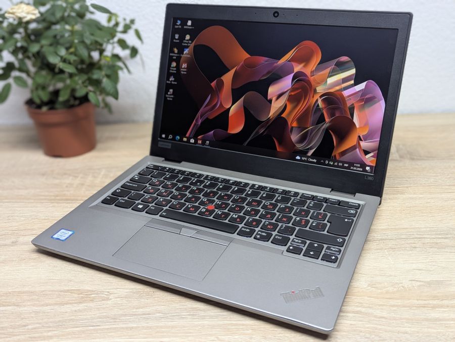 Ноутбук Б/В Lenovo ThinkPad L380, Intel Core i3-7020U, DDR4 8GB, SSD 128GB, 13" Full HD