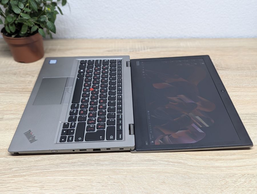 Ноутбук Б/В Lenovo ThinkPad L380, Intel Core i3-7020U, DDR4 8 GB, SSD 128GB, 13" Full HD