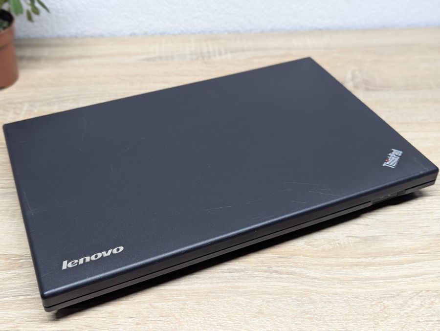 Уцінка! Ноутбук Б/В Lenovo L520, Intel Core i3-2330M, DDR3 8 GB, SSD 128GB, 15.6" HD Сенсор