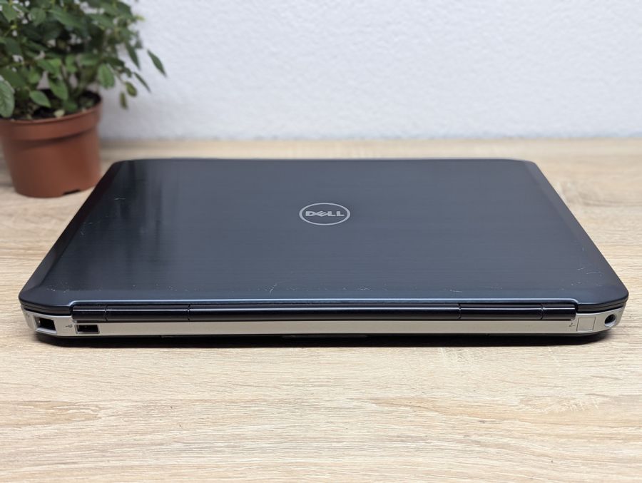 Ноутбук Б/В Dell Latitude E5530, Intel Core i3-3110M, DDR3 8 GB, SSD 128GB, 15.6" HD