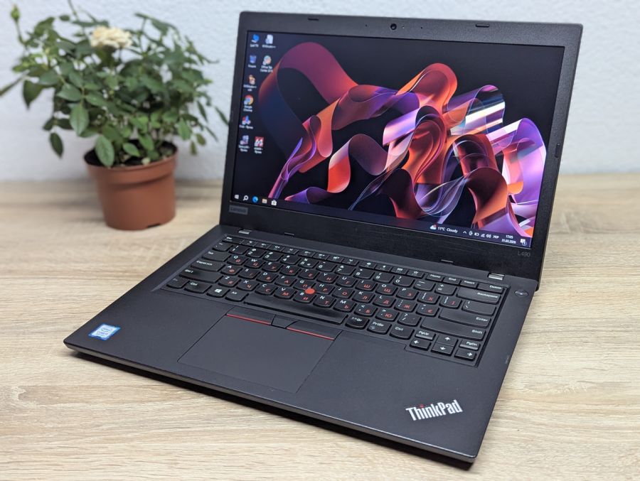 Ноутбук Б/В Lenovo ThinkPad L490, Intel Core i5-8265U, DDR4 8 GB, SSD 256GB, 14" UHD