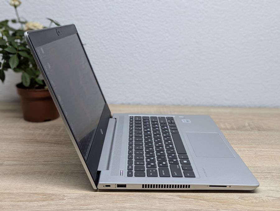 Ноутбук Б/В HP ProBook 430 G7, Intel Core i3, DDR4 16 GB, SSD 256GB, 13" Full HD