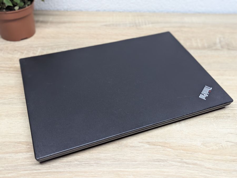 Уцінка! Ноутбук Б/В Lenovo ThinkPad L480, Intel Core i5-8250U, DDR4 8 GB, SSD 256GB, 14" UHD