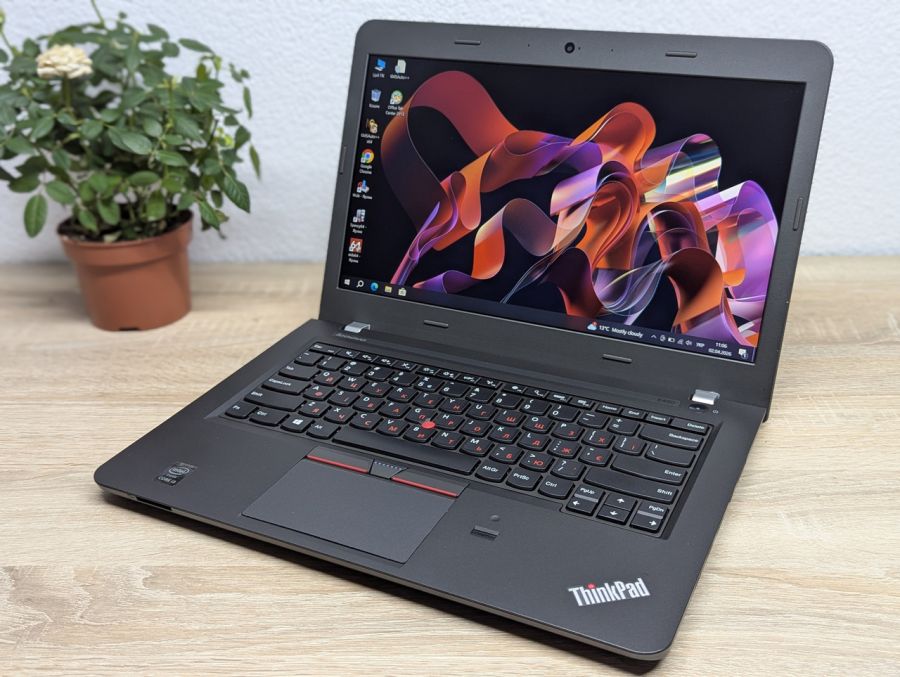 Ноутбук Б/В Lenovo ThinkPad E450, Intel Core i3-5005U, DDR3 8GB, SSD 128GB, 14" Full HD