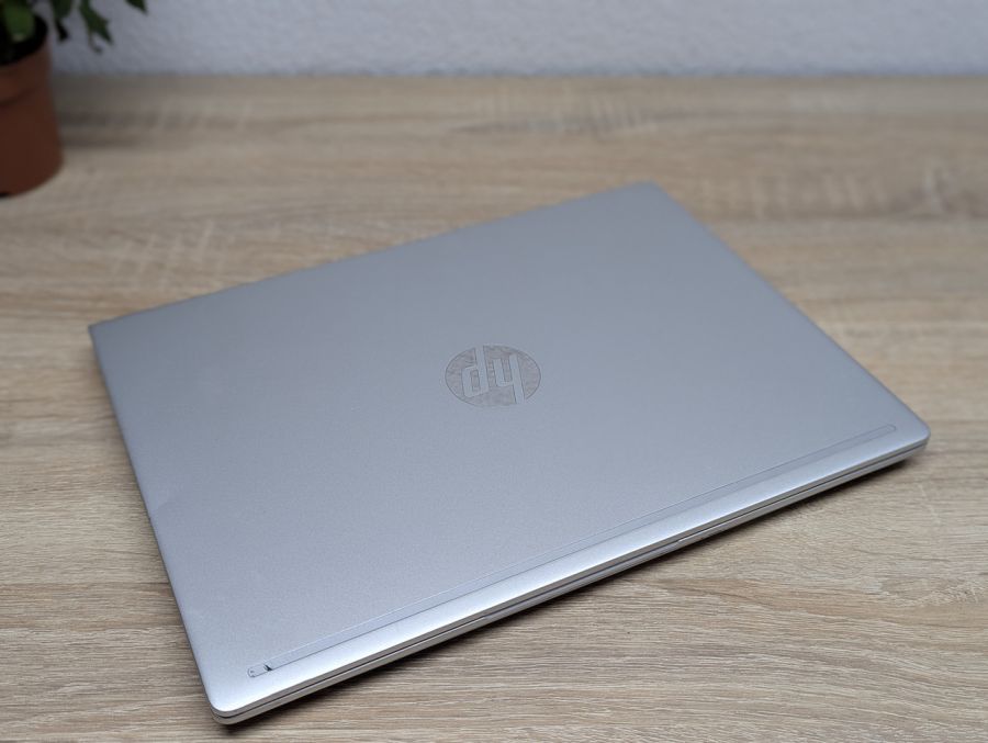 Ноутбук Б/В HP ProBook 430 G6, Intel Core i5-8265U, DDR4 8 GB, SSD 256GB, 13" Full HD
