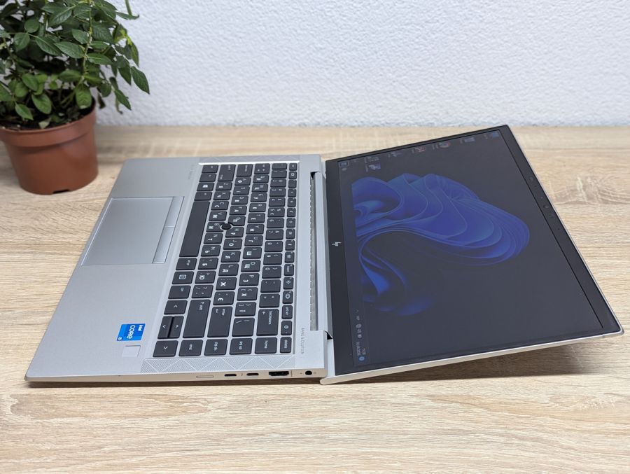 Ноутбук Б/В HP EliteBook 840 G8, Intel Core i5-1135G7, DDR4 16 GB, SSD 256GB, 14" Full HD