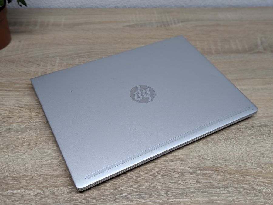 Уцінка! Ноутбук Б/В HP ProBook 430 G6, Intel Core i5-8265U, DDR4 8 GB, SSD 256GB, 13" Full HD