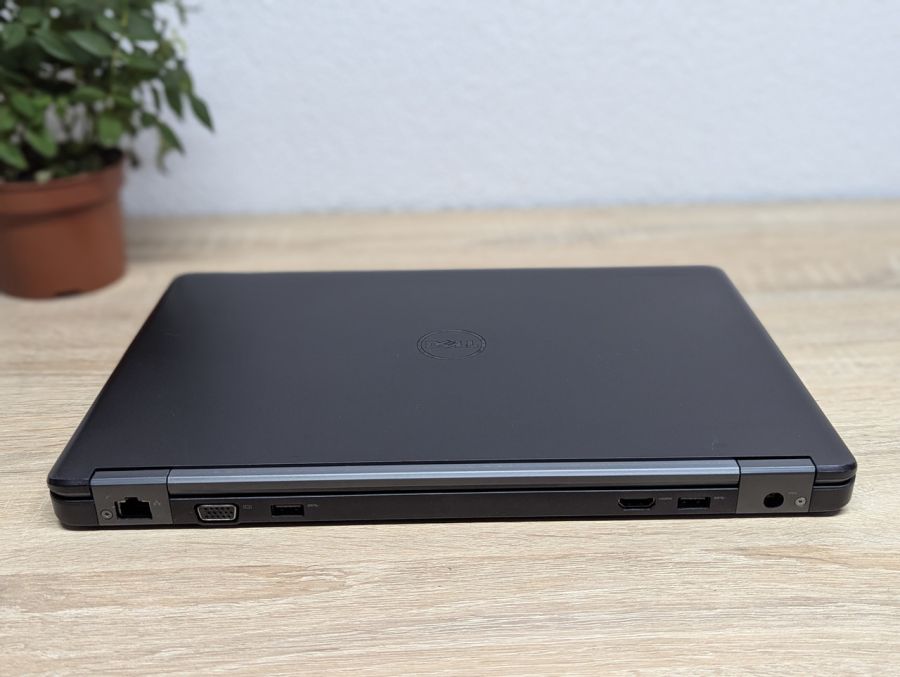 Ноутбук Б/В Dell Latitude E5450, Intel Core i5-4210U, DDR3 8 GB, SSD 128GB, 14" HD