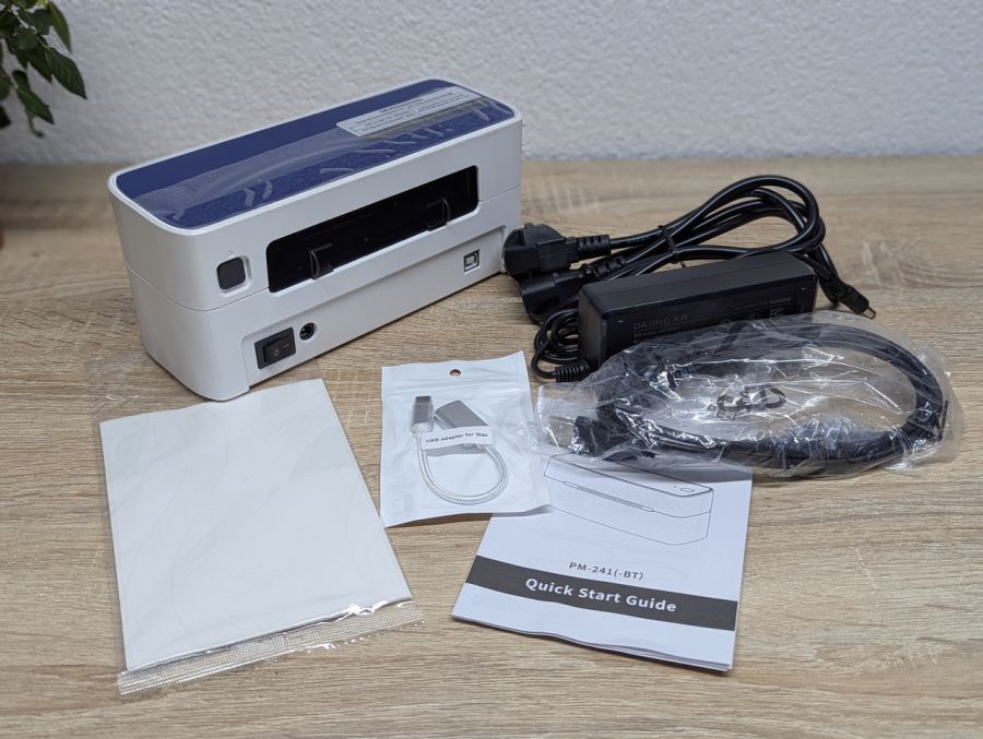 Новий Термопринтер етикеток Phomemo PM-241BT