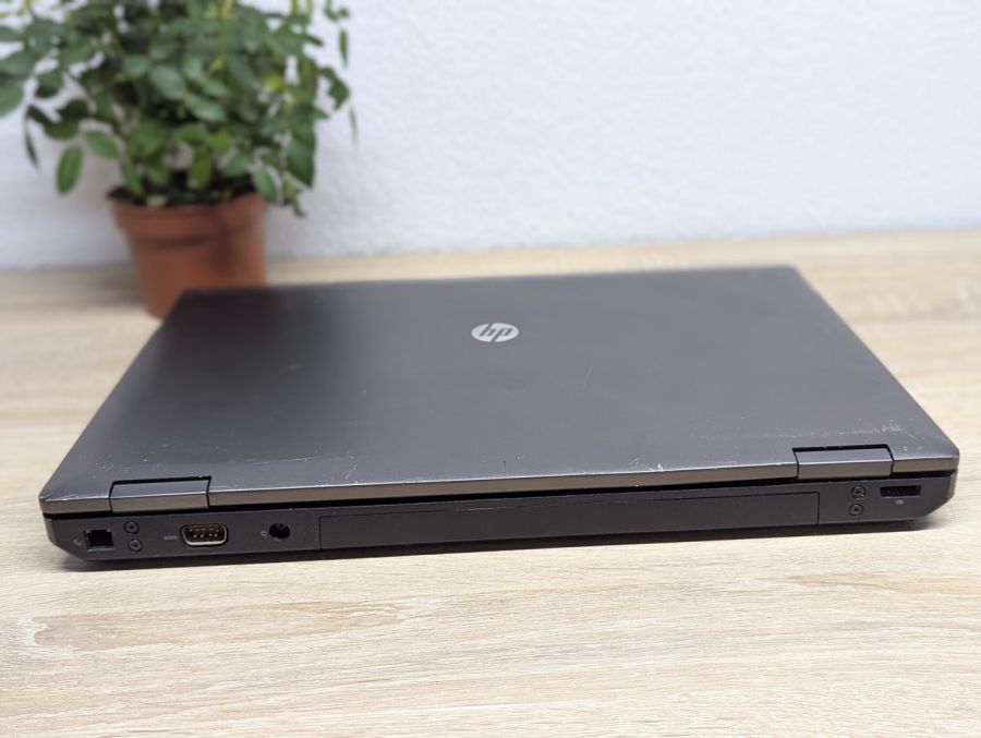 Уцінка! Ноутбук Б/В HP ProBook 6570B, Intel Core i5-2410M, DDR3 8 GB, HDD 500GB, AMD Radeon HD 7400M, 15.6" HD