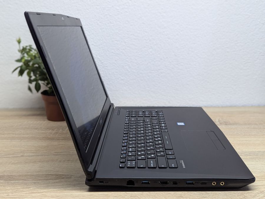 Ноутбук Б/В MSI MS-GL72 6QF, Intel Core i7-6700HQ, DDR4 16 GB, SSD 256GB + SSD 1TB, GTX 960M 2Gb, 17" Full HD