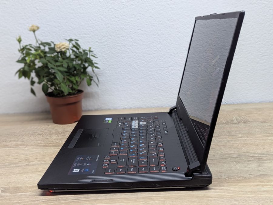 Уцінка! Ноутбук Б/В ASUS ROG Strix G G531GT, Intel Core i5-9300H, DDR4 32 GB, SSD 1TB, NVIDIA GeForce GTX 1650 4gb, 15.6" Full HD